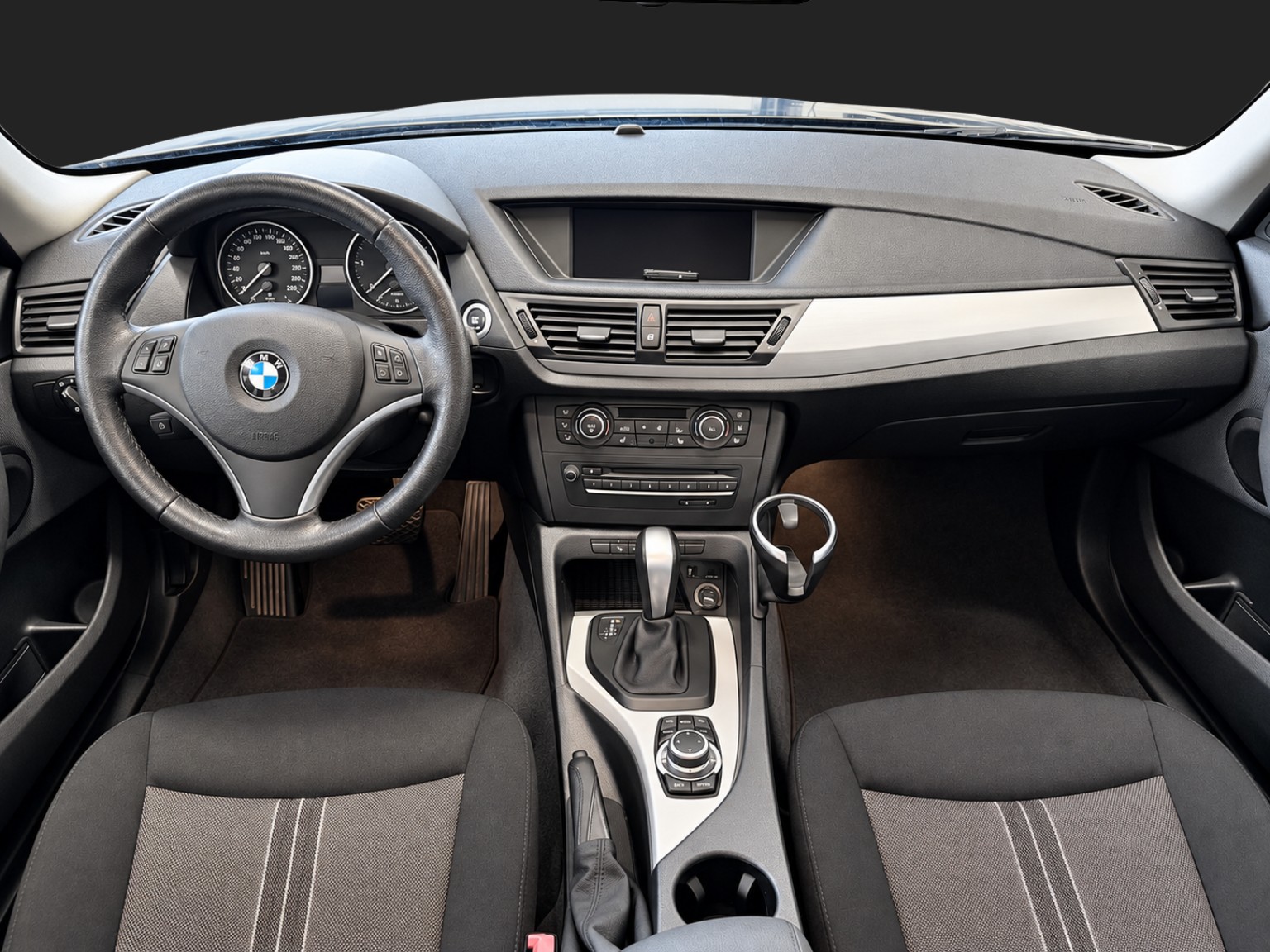 BMW X1 xDrive 23d Steptronic-image-16