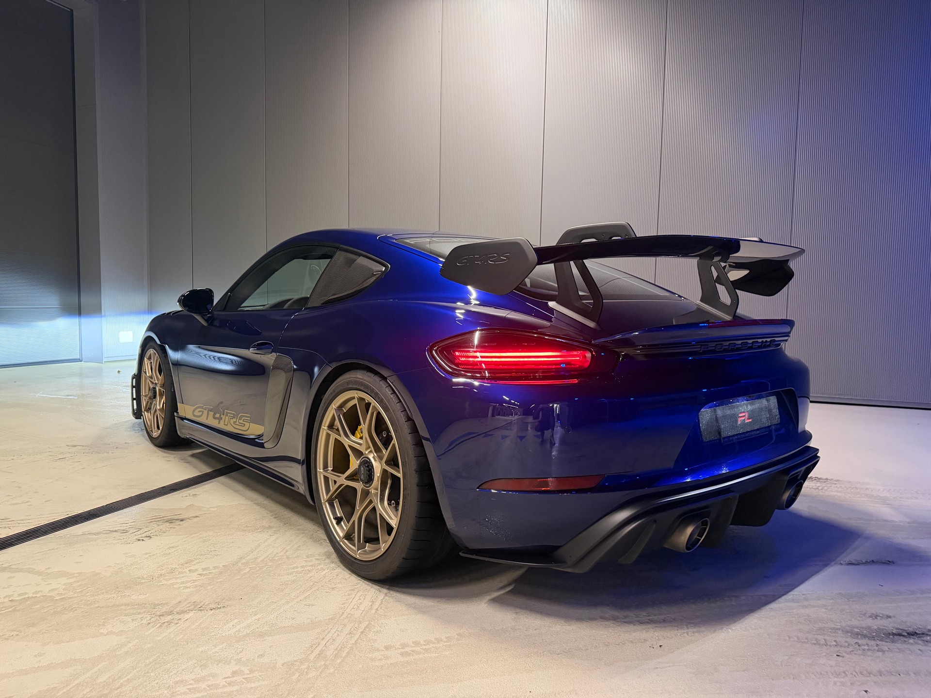 PORSCHE 718 Cayman GT4 RS Weissach & Keramik-image-4