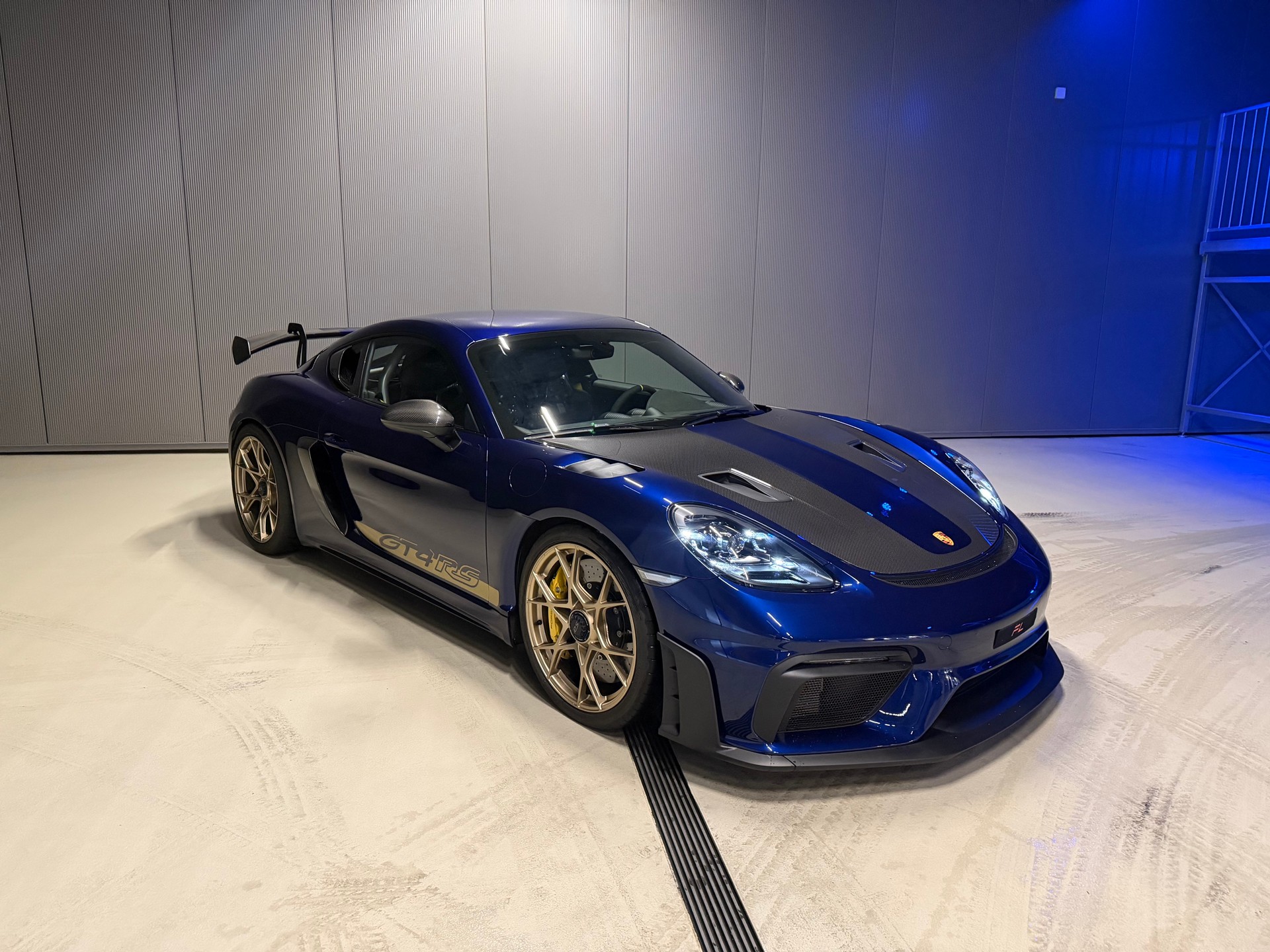 PORSCHE 718 Cayman GT4 RS Weissach & Keramik-image-8
