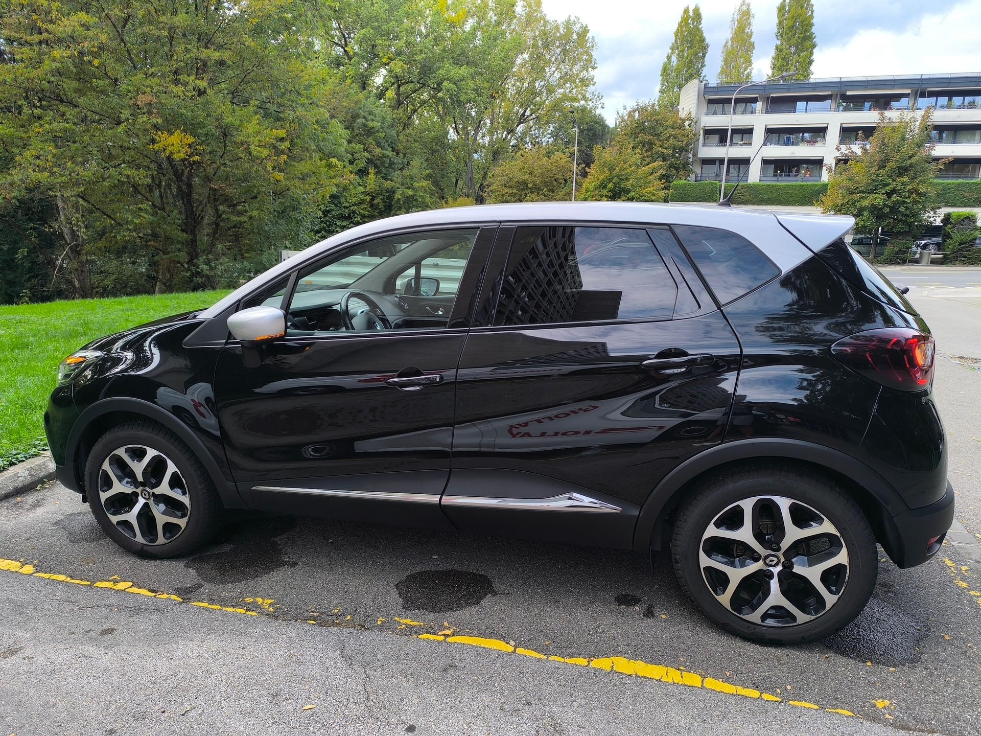 RENAULT 1.3 TCe Intens EDC S/S PF-image-1
