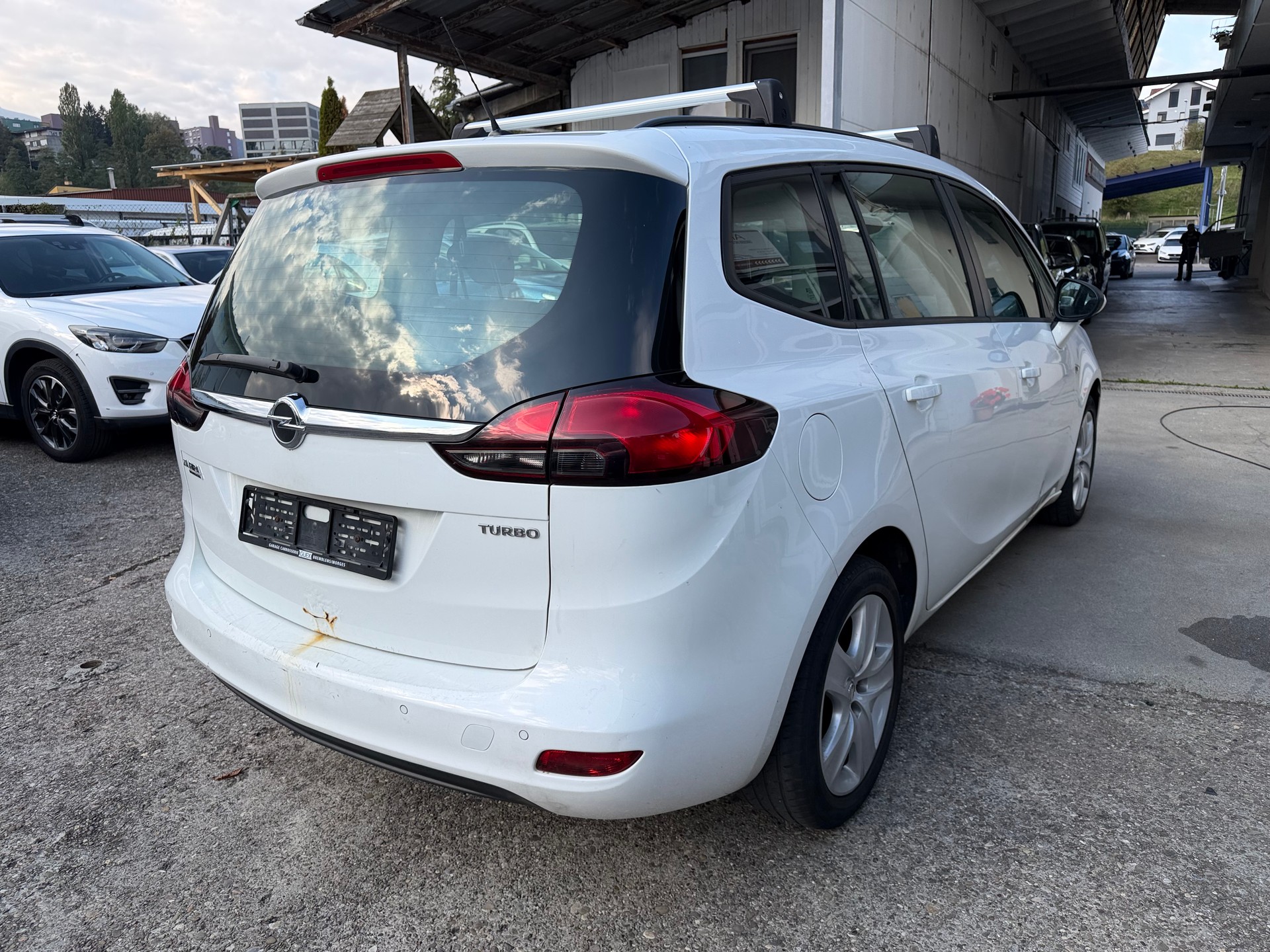 OPEL Zafira Tourer 1.4i 16V Cosmo-image-5