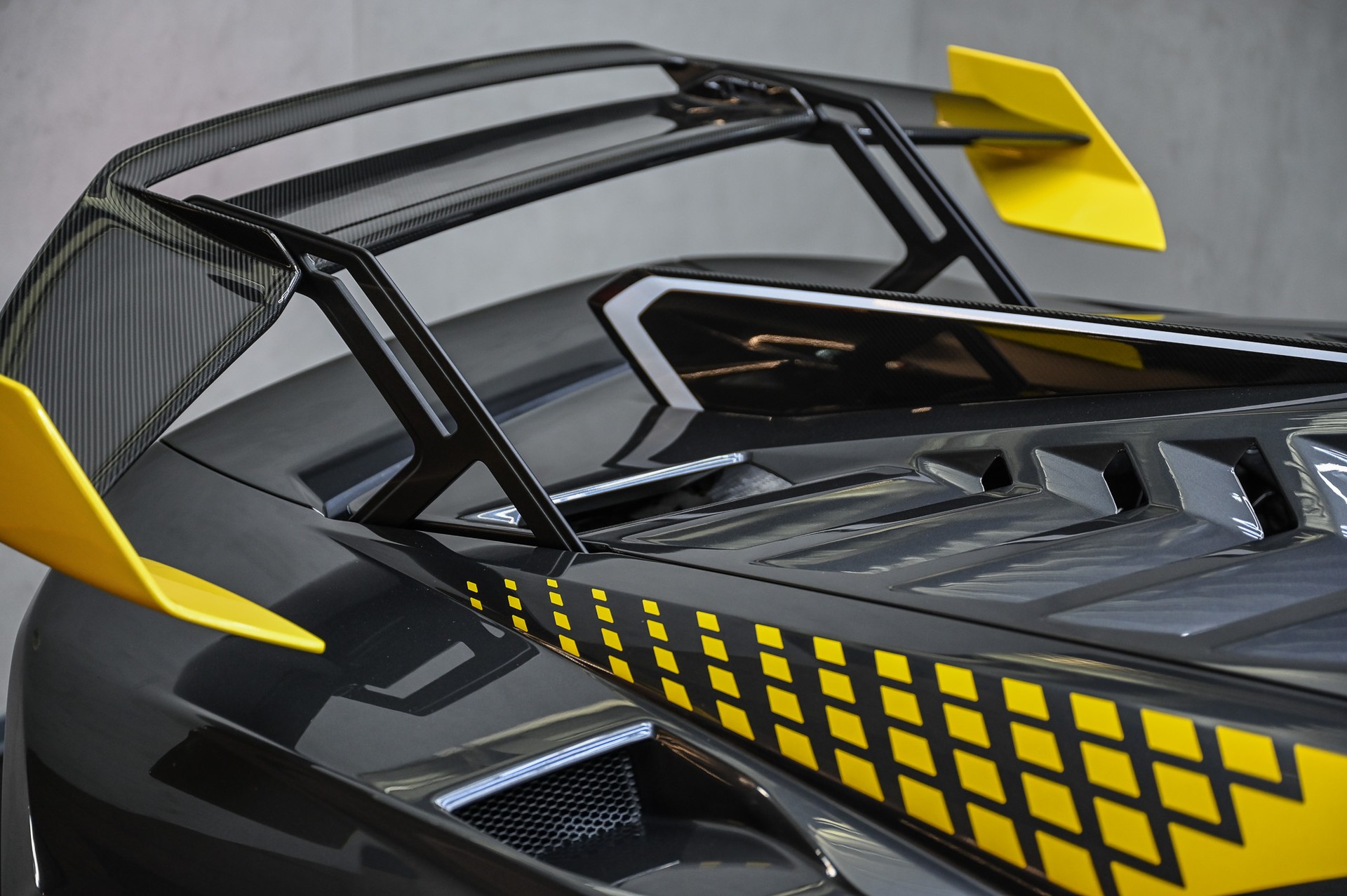 LAMBORGHINI Huracan Coupé 5.2 STO-image-15