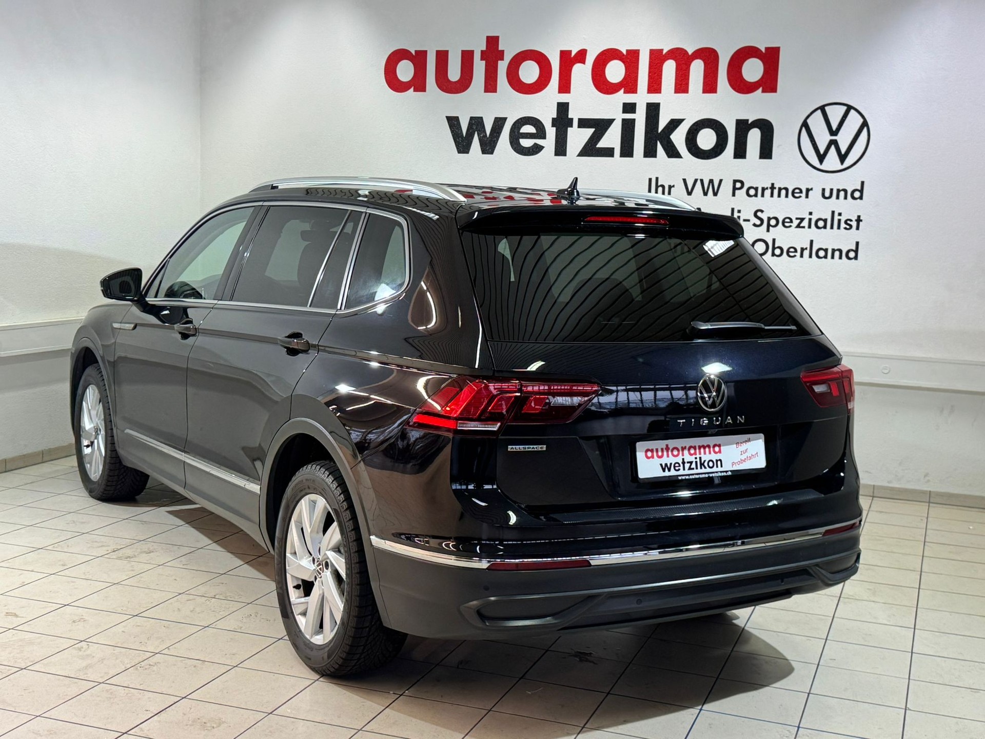 VW Tiguan Allspace 2.0 TDI SCR Life DSG-image-3