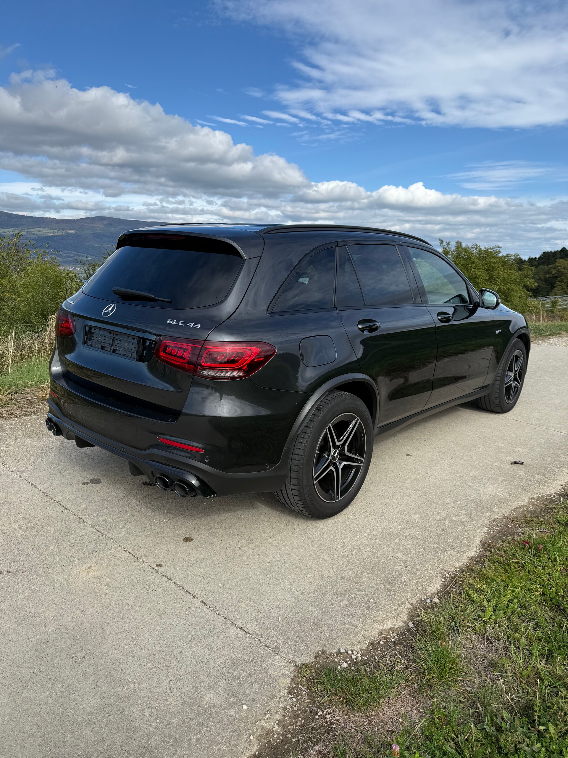 MERCEDES-BENZ GLC 43 AMG 4m-image-0