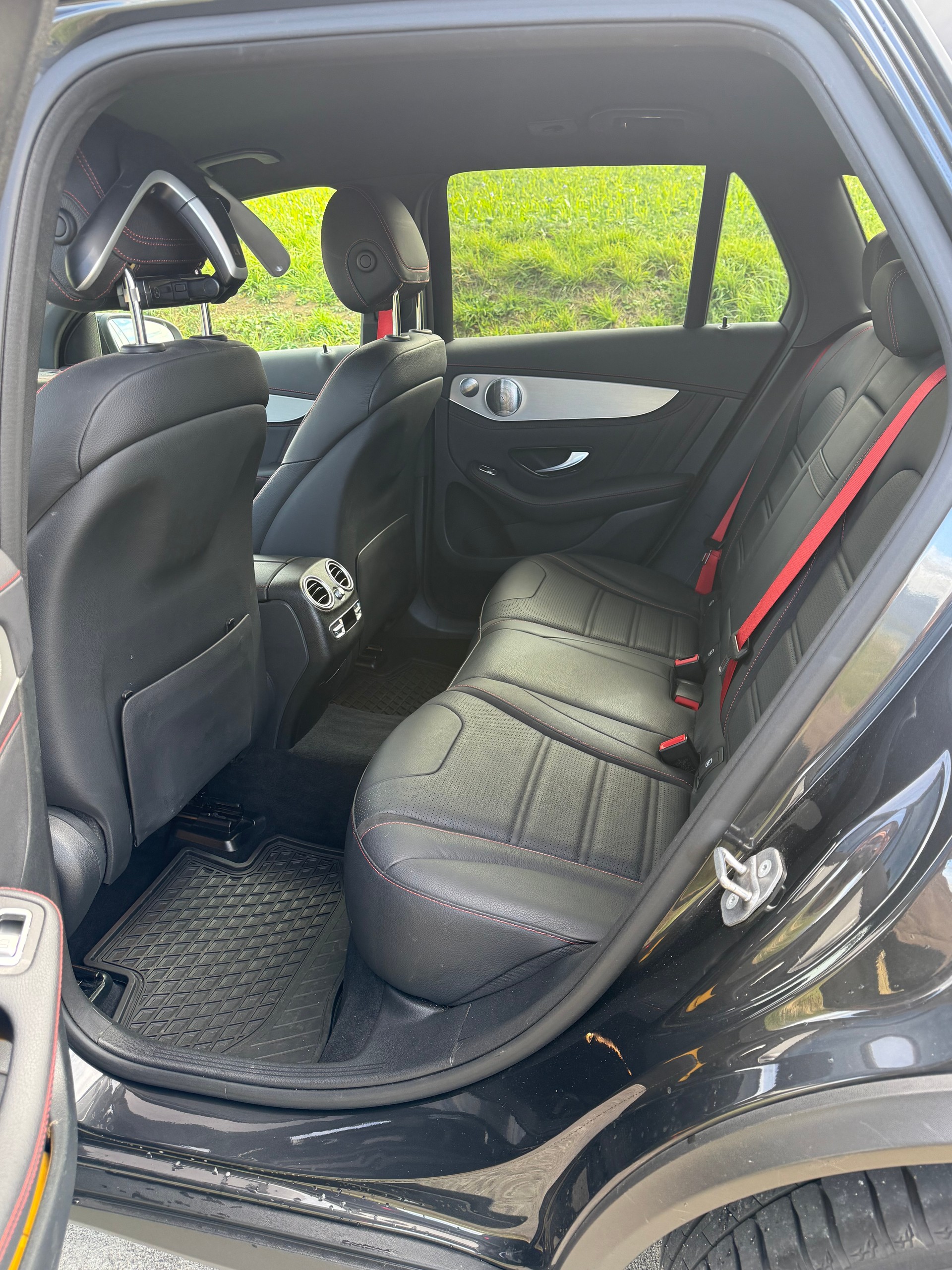 MERCEDES-BENZ GLC 43 AMG 4m-image-4