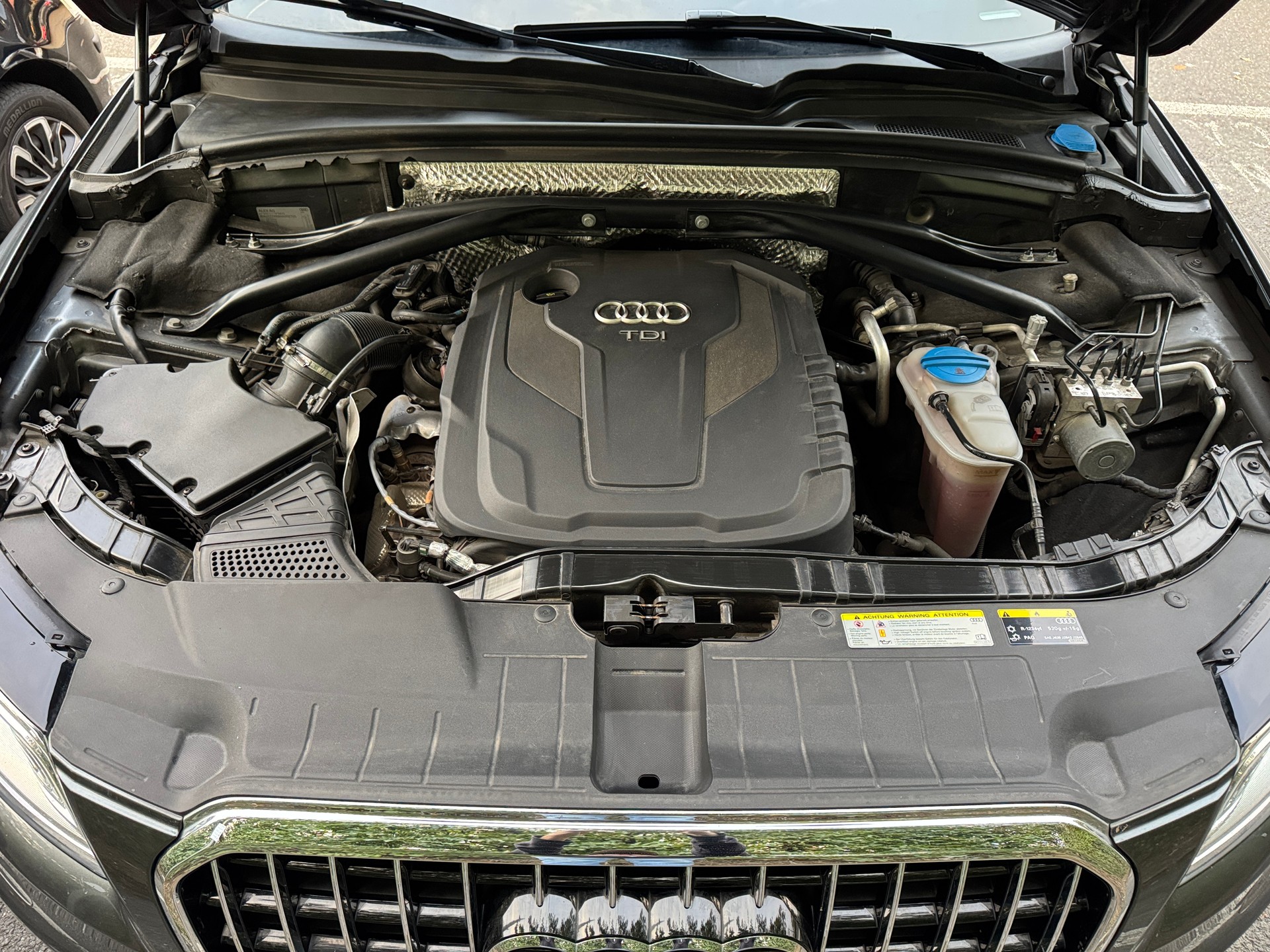 AUDI Q5 2.0 TDI quattro S-tronic-image-10