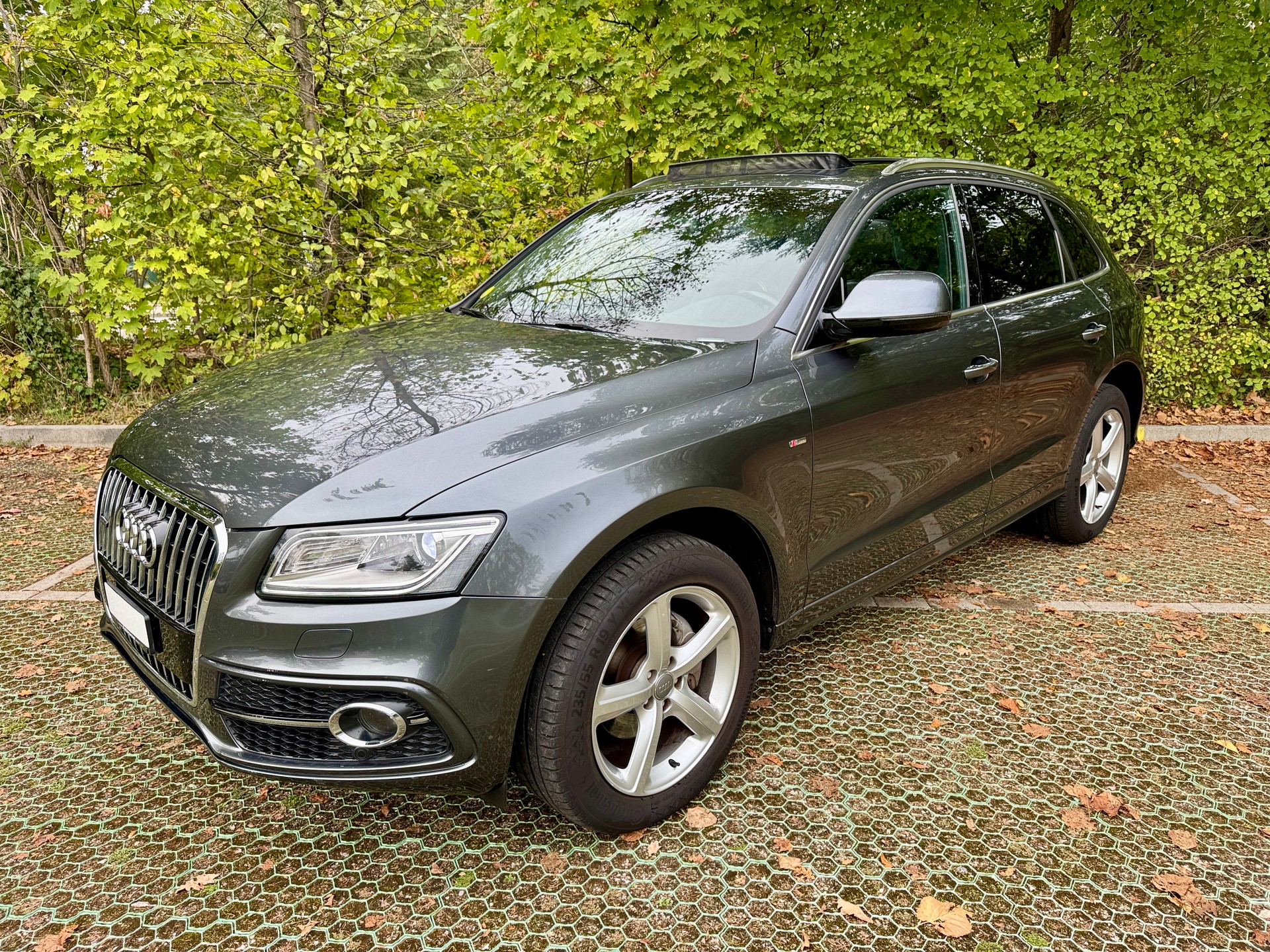 AUDI Q5 2.0 TDI quattro S-tronic-image-0