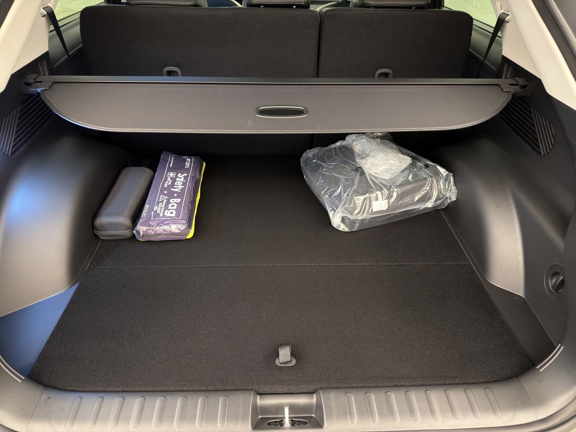 HYUNDAI Ioniq 5 84 kWh Vertex 4WD-image-12