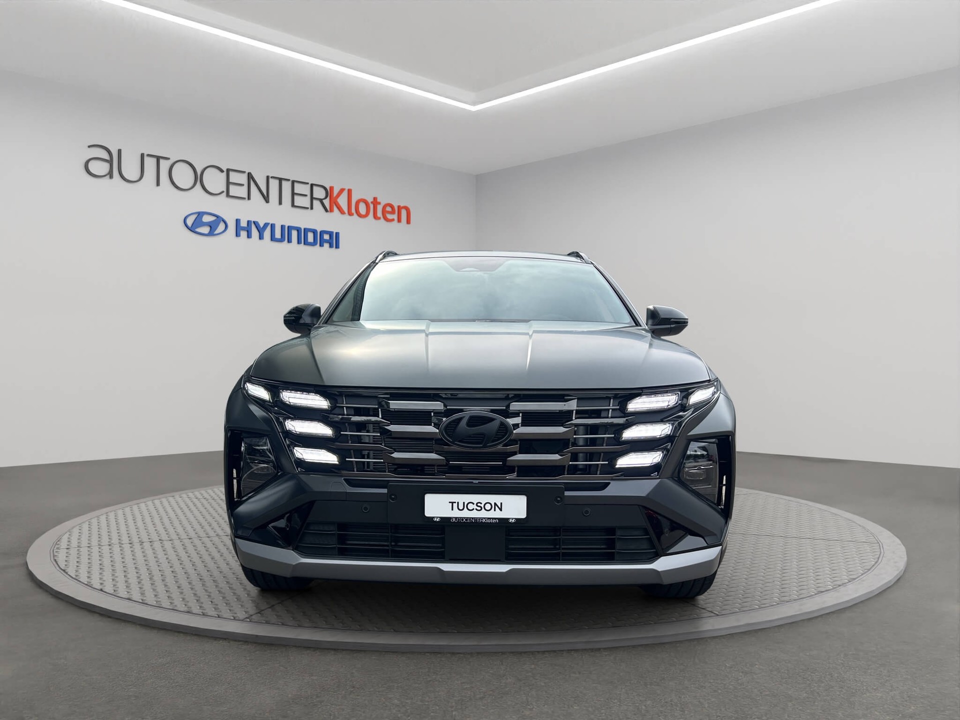 HYUNDAI Tucson 1.6 T-GDi HEV Origo Blackline 4WD-showroom-element-1