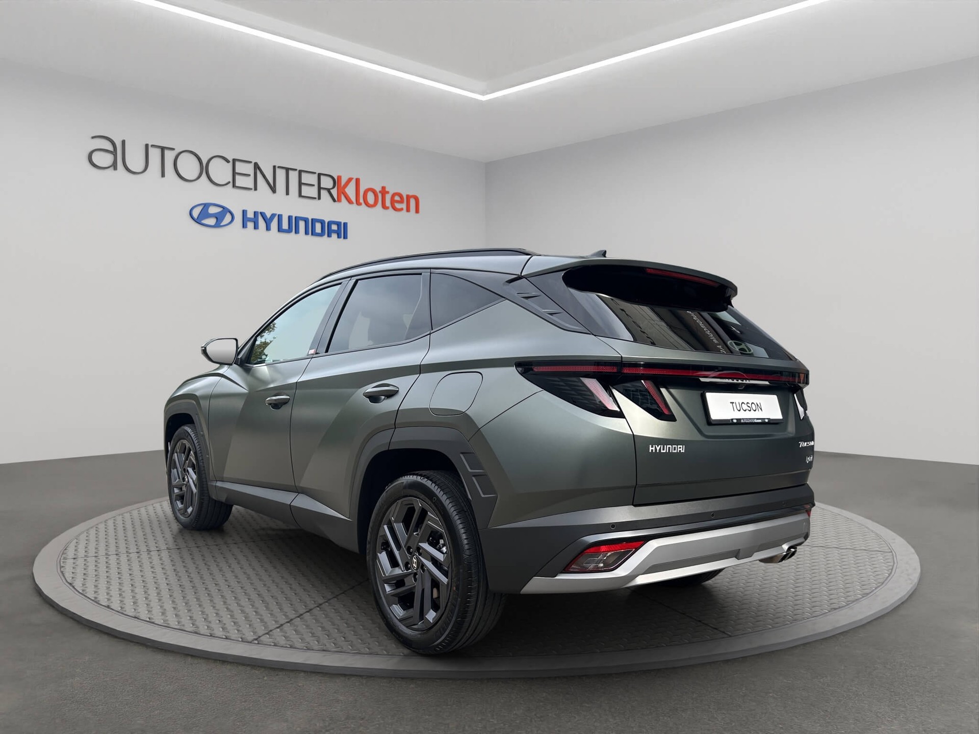 HYUNDAI Tucson 1.6 T-GDi HEV Origo Blackline 4WD-showroom-element-3