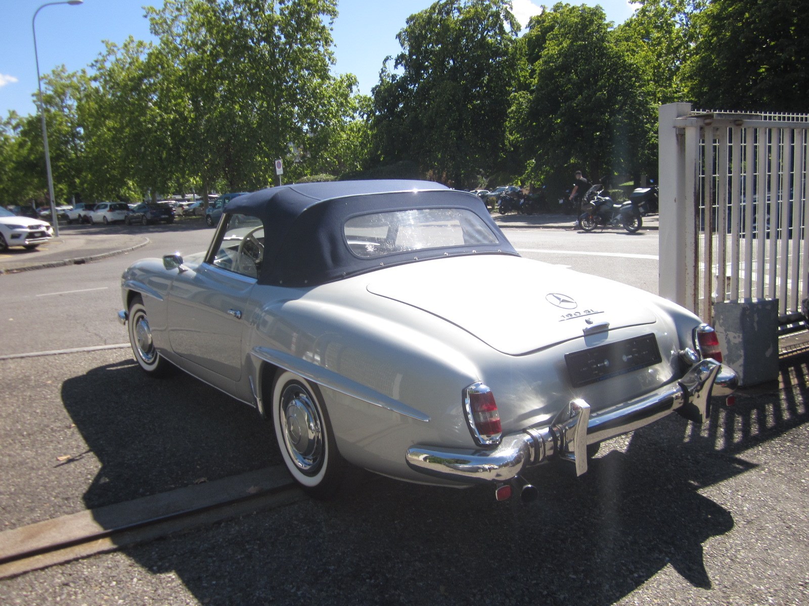 MERCEDES-BENZ 190 SL-image-3