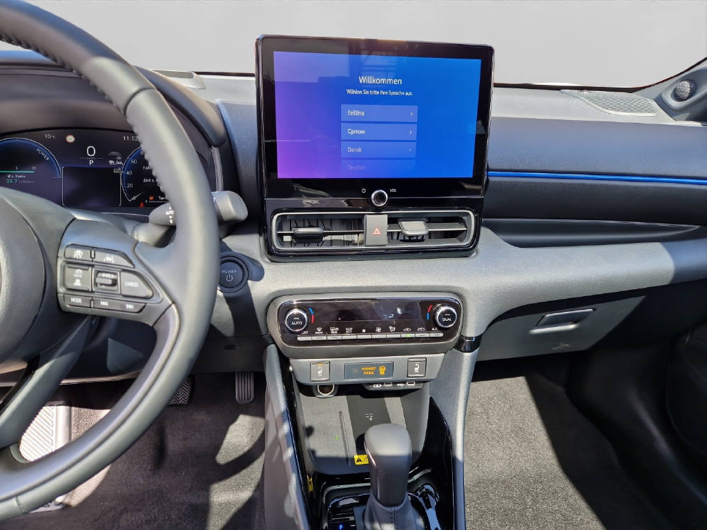TOYOTA Yaris 1.5 VVT-i HSD Premiere Edition-image-6