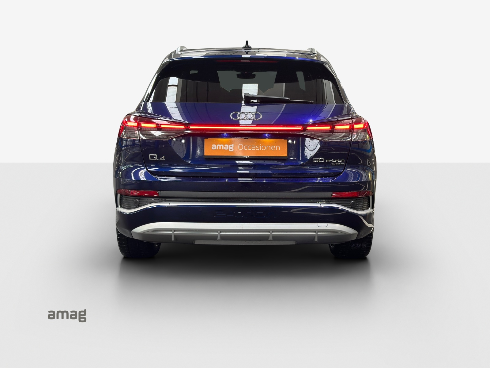 AUDI Q4 e-tron 50 quattro-image-6