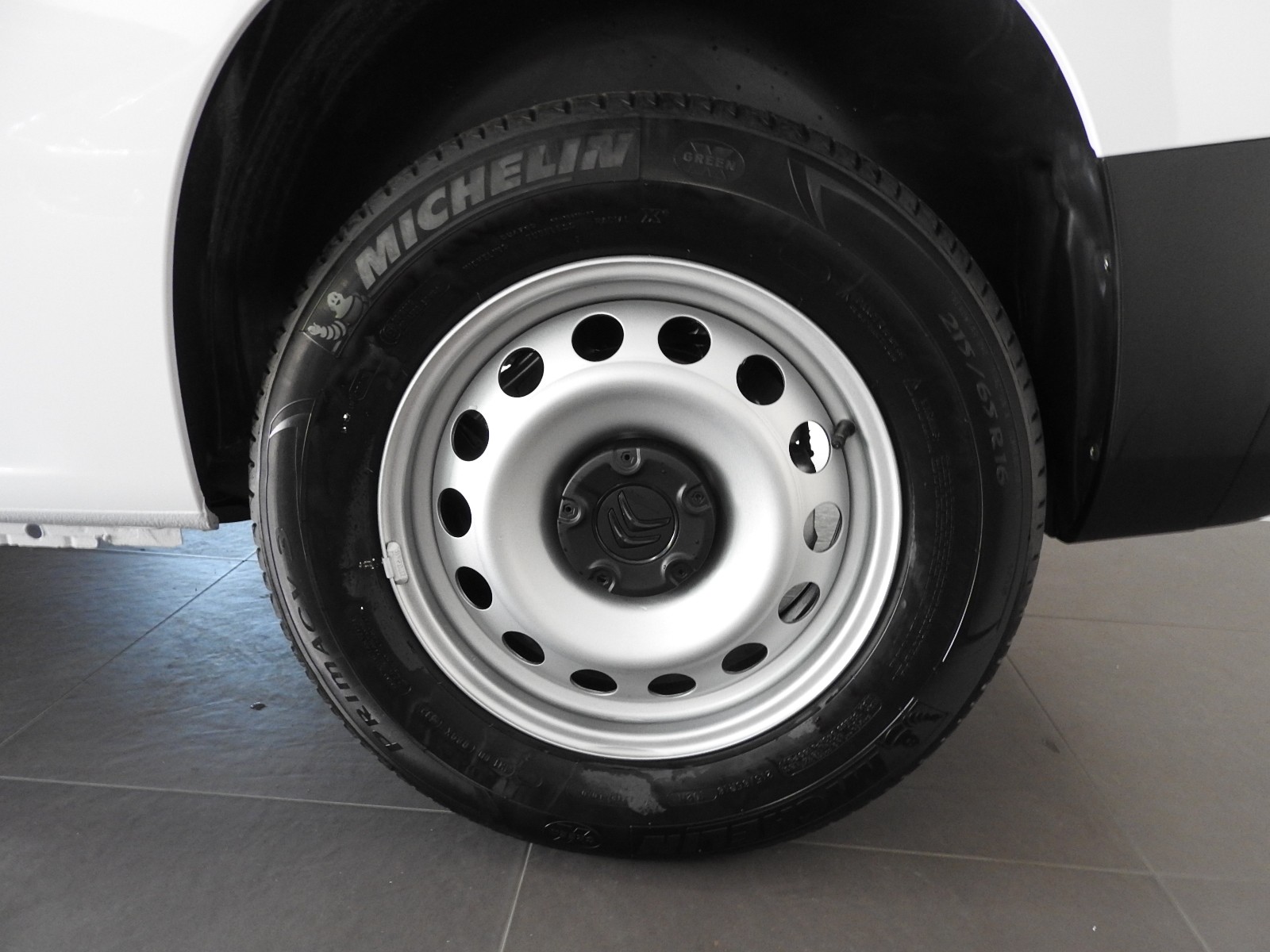 CITROEN e-Berlingo Van Swiss Edition-image-8