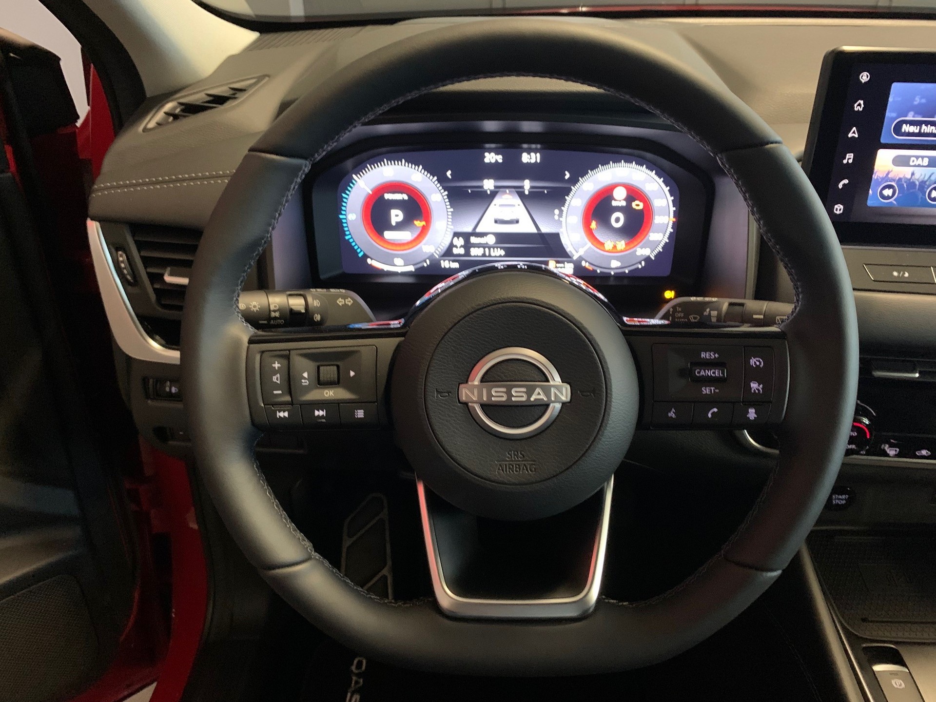 NISSAN Qashqai 1.5 VC-T Business Edition-image-10