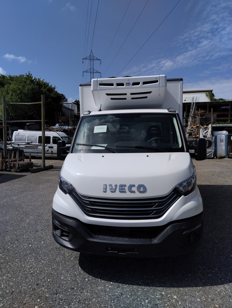 IVECO Daily 35S16A8-showroom-element-1