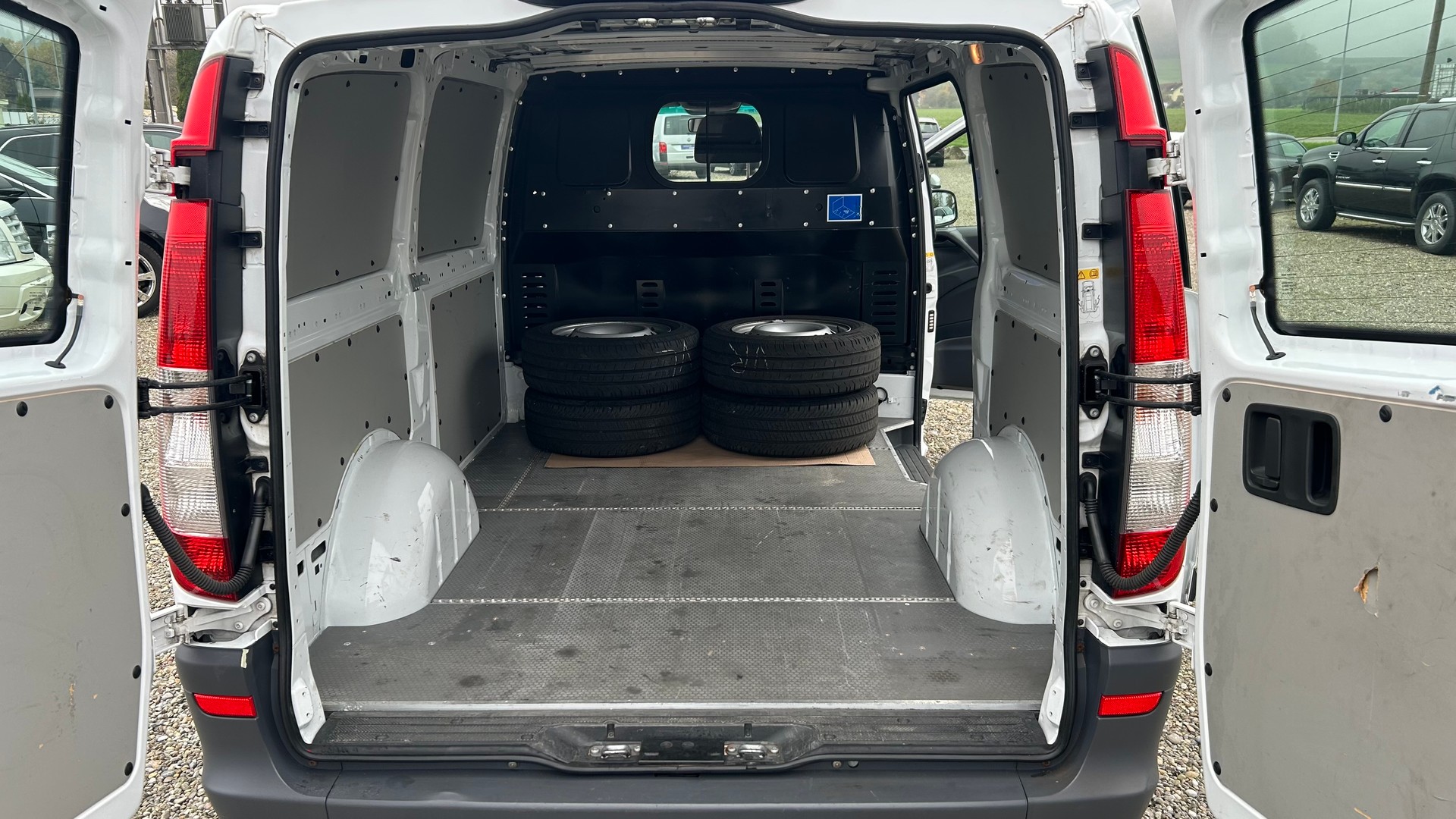 MERCEDES-BENZ Vito 113 CDI Blue Efficiency L A-image-20