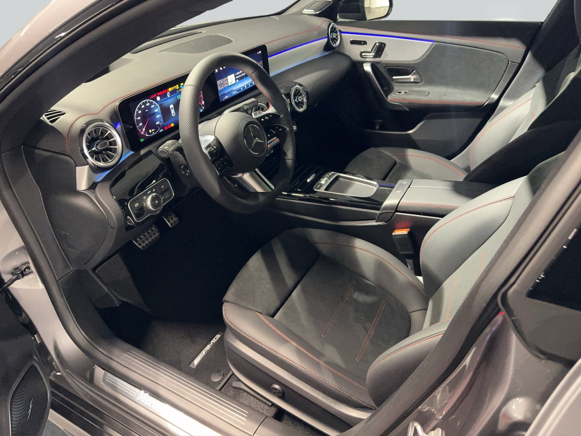 MERCEDES-BENZ CLA 250 4Matic 8G-DCT-image-7