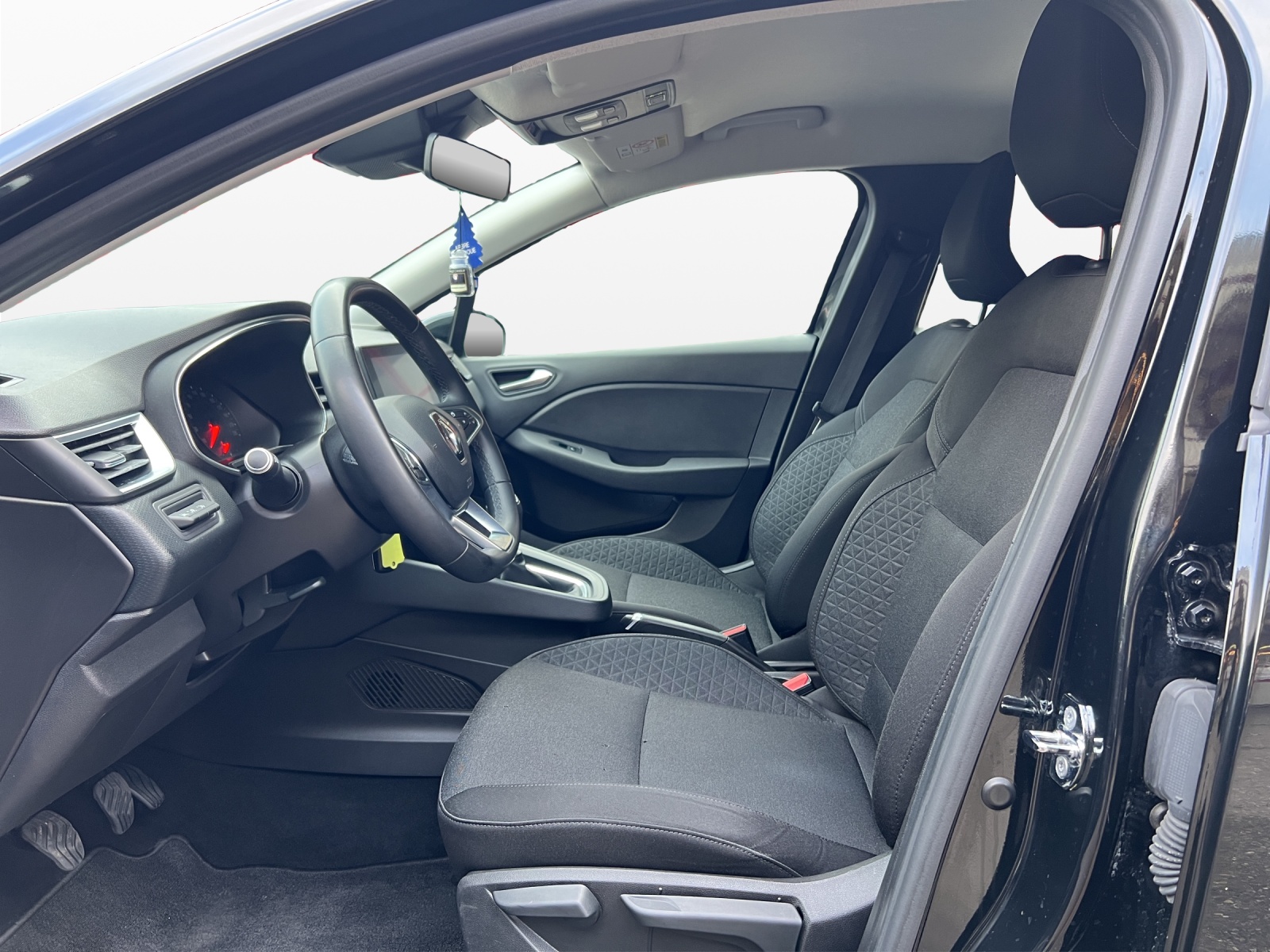 RENAULT Clio 1.0 Zen-image-8