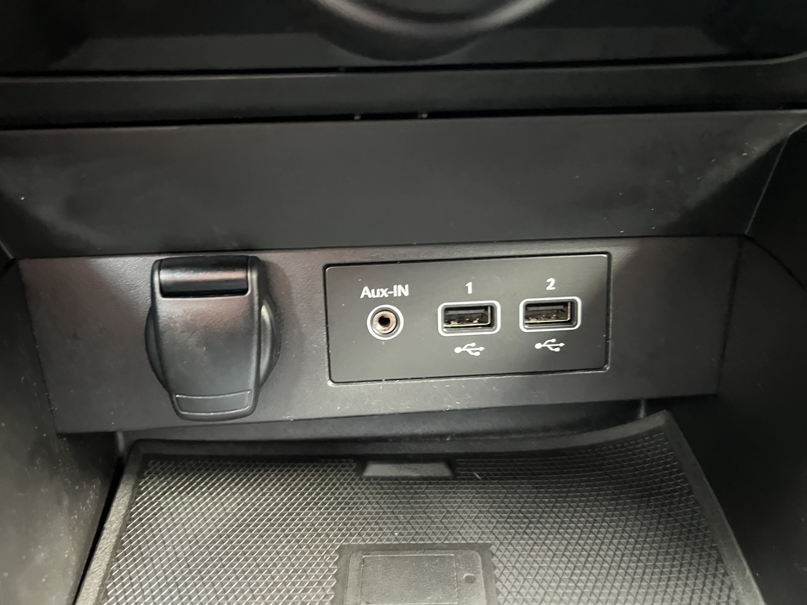 RENAULT Clio 1.0 Zen-image-23