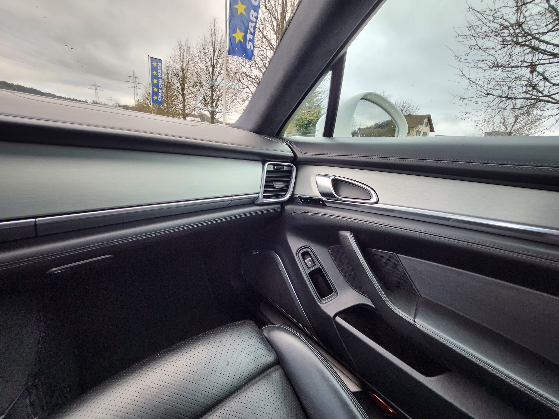 PORSCHE Panamera Turbo 4.8 PDK-image-11