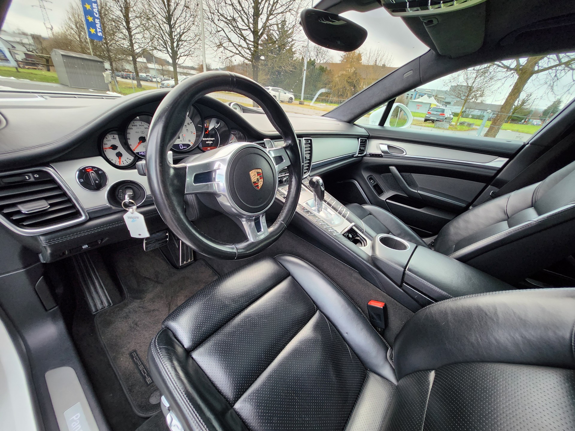PORSCHE Panamera Turbo 4.8 PDK-image-5