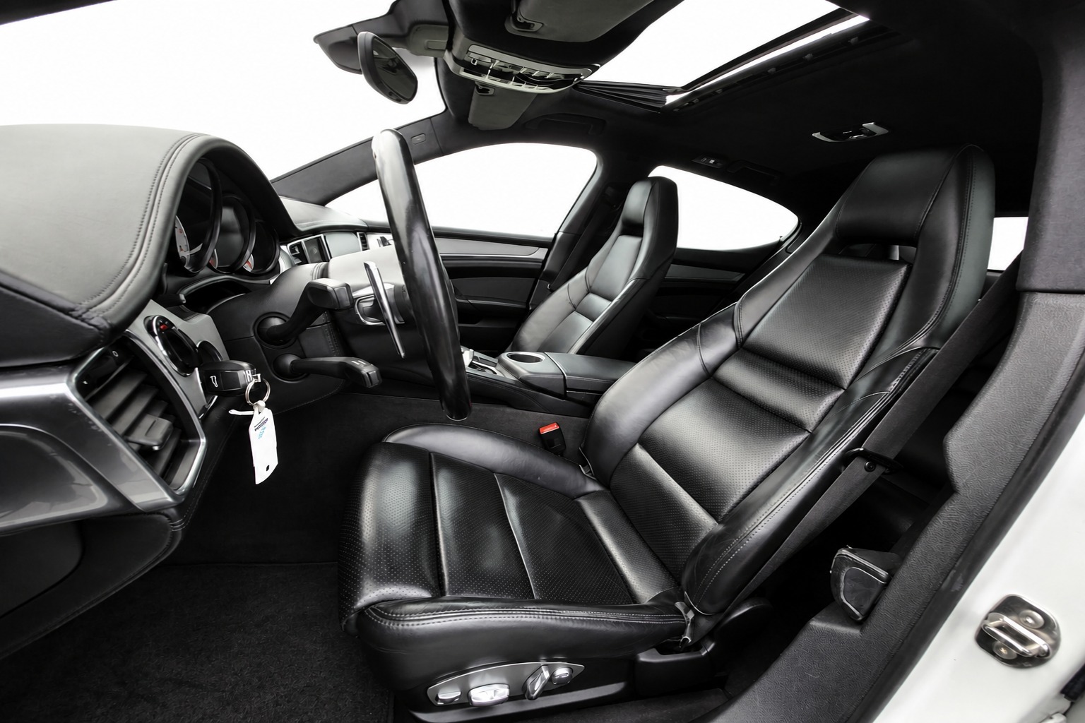 PORSCHE Panamera Turbo 4.8 PDK-image-5