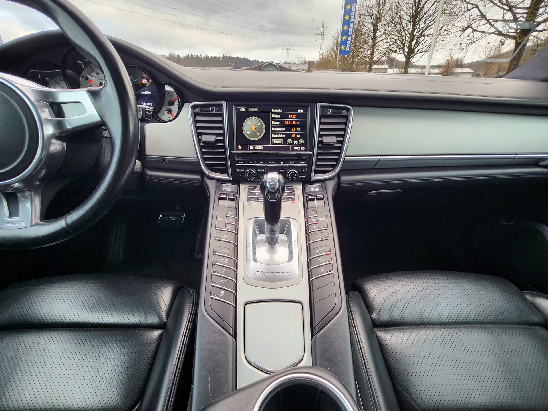 PORSCHE Panamera Turbo 4.8 PDK-image-10
