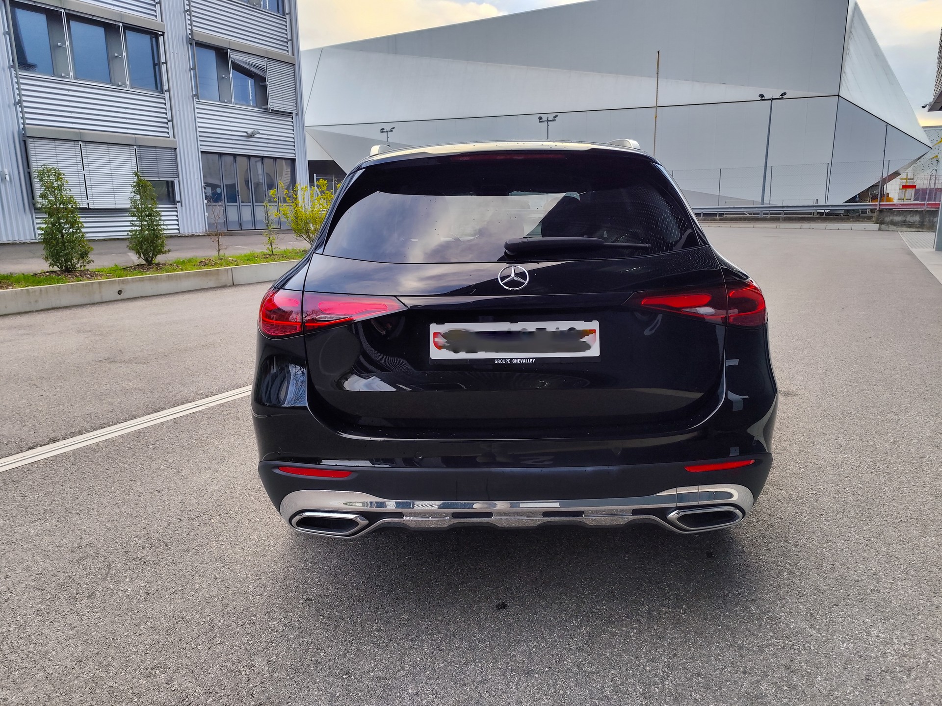 MERCEDES-BENZ GLC 200 4Matic 9G-Tronic-image-3
