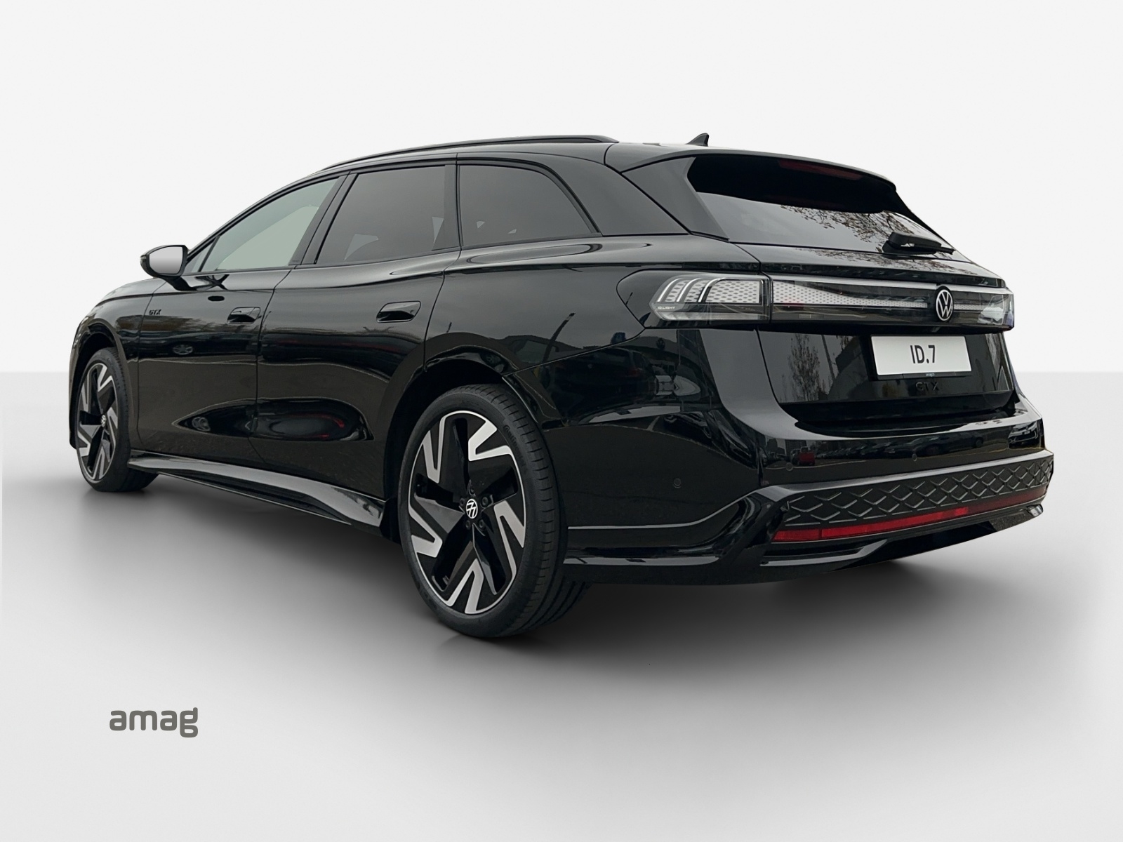 VW ID.7 Tourer GTX 86 kWh GTX 4 Motion-image-2