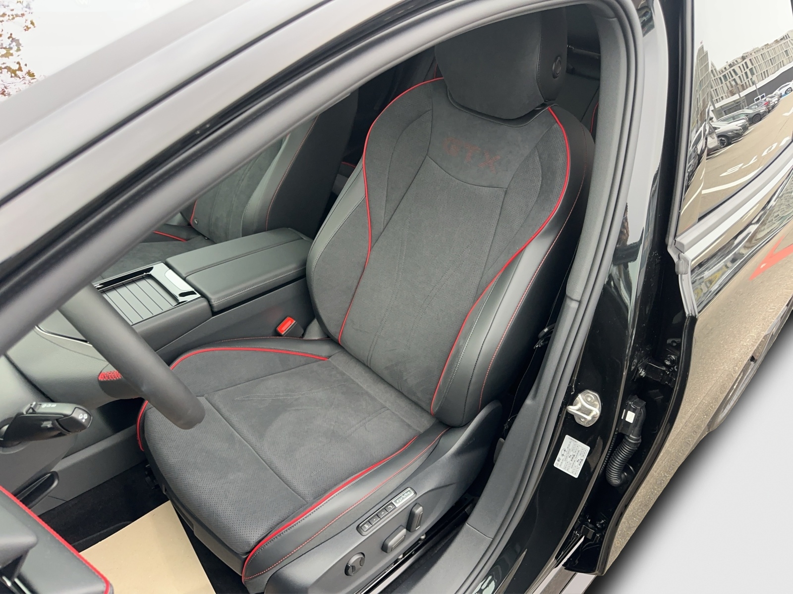 VW ID.7 Tourer GTX 86 kWh GTX 4 Motion-image-13