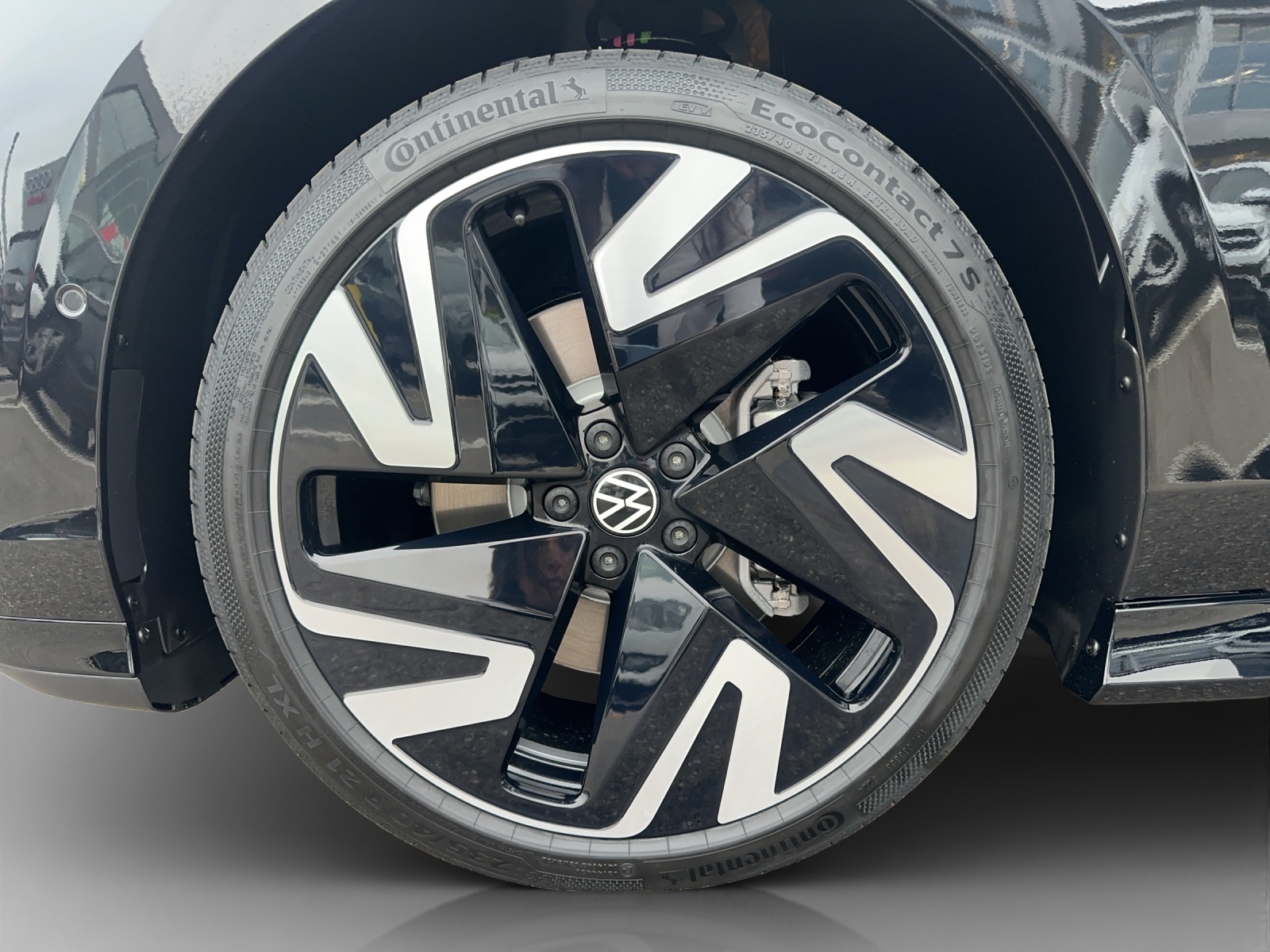 VW ID.7 Tourer GTX 86 kWh GTX 4 Motion-image-12
