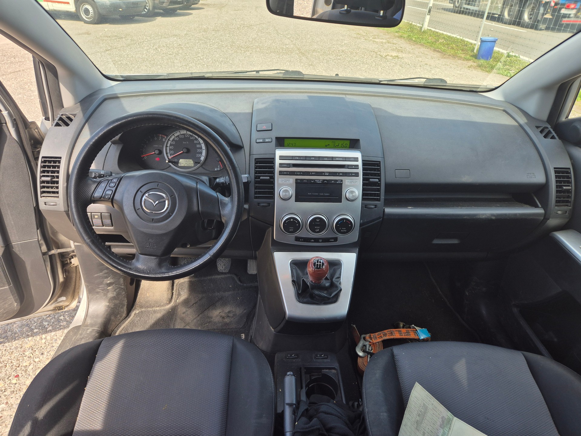 MAZDA 5 2.0 16V Confort-image-8