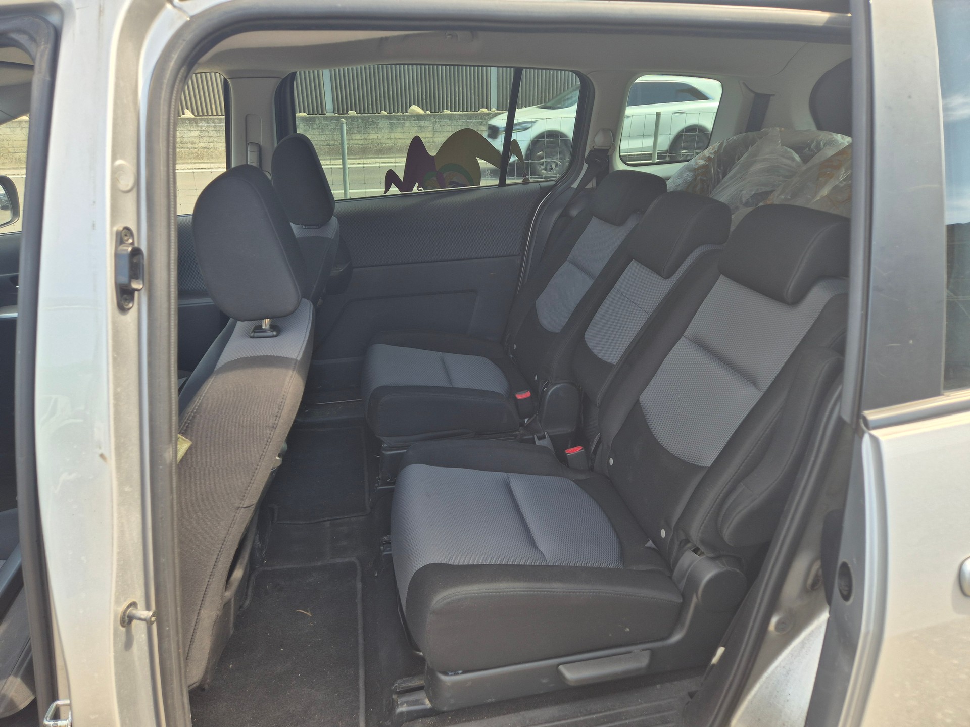 MAZDA 5 2.0 16V Confort-image-7