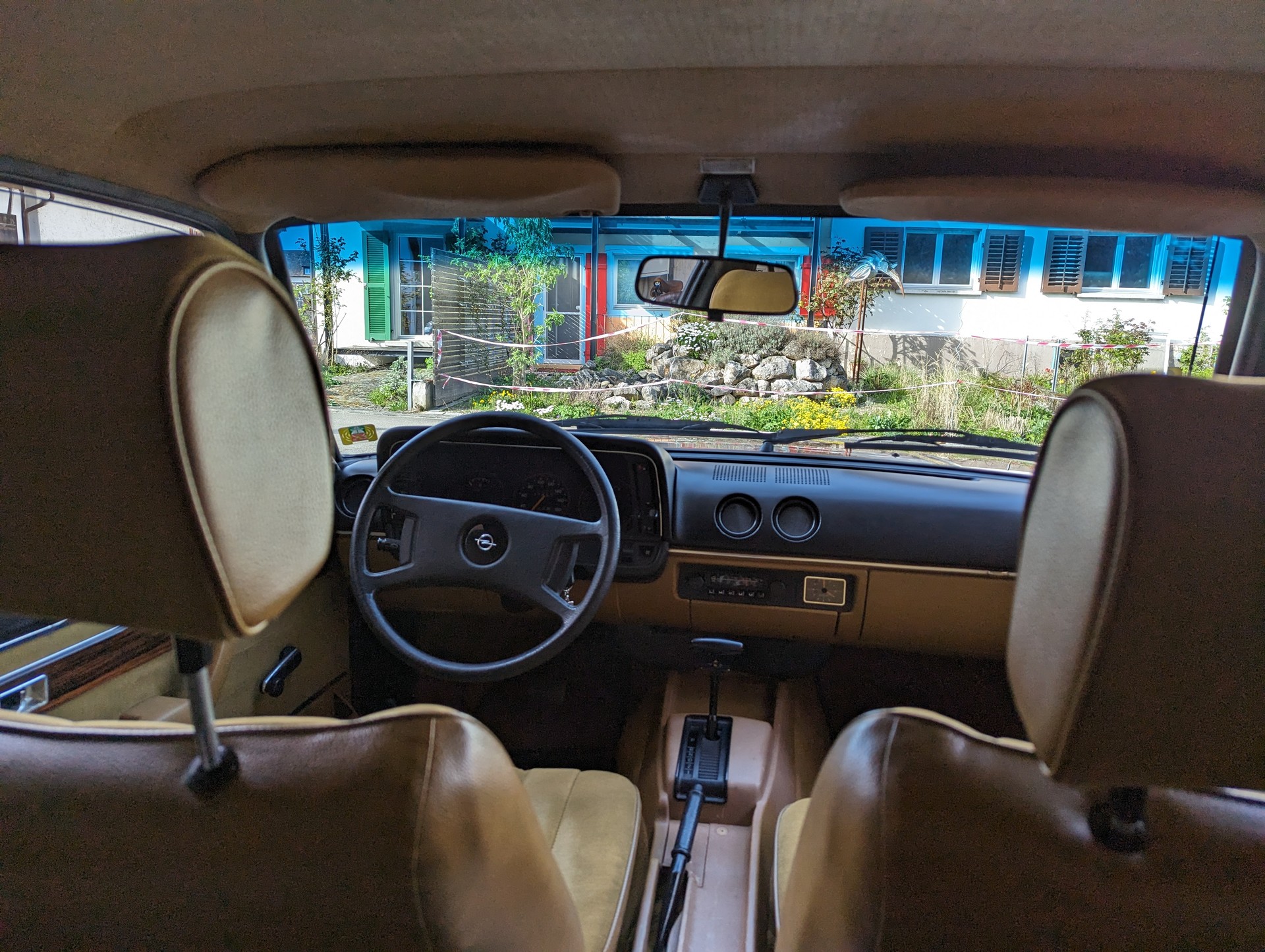 OPEL Berlinetta 2.0-image-11