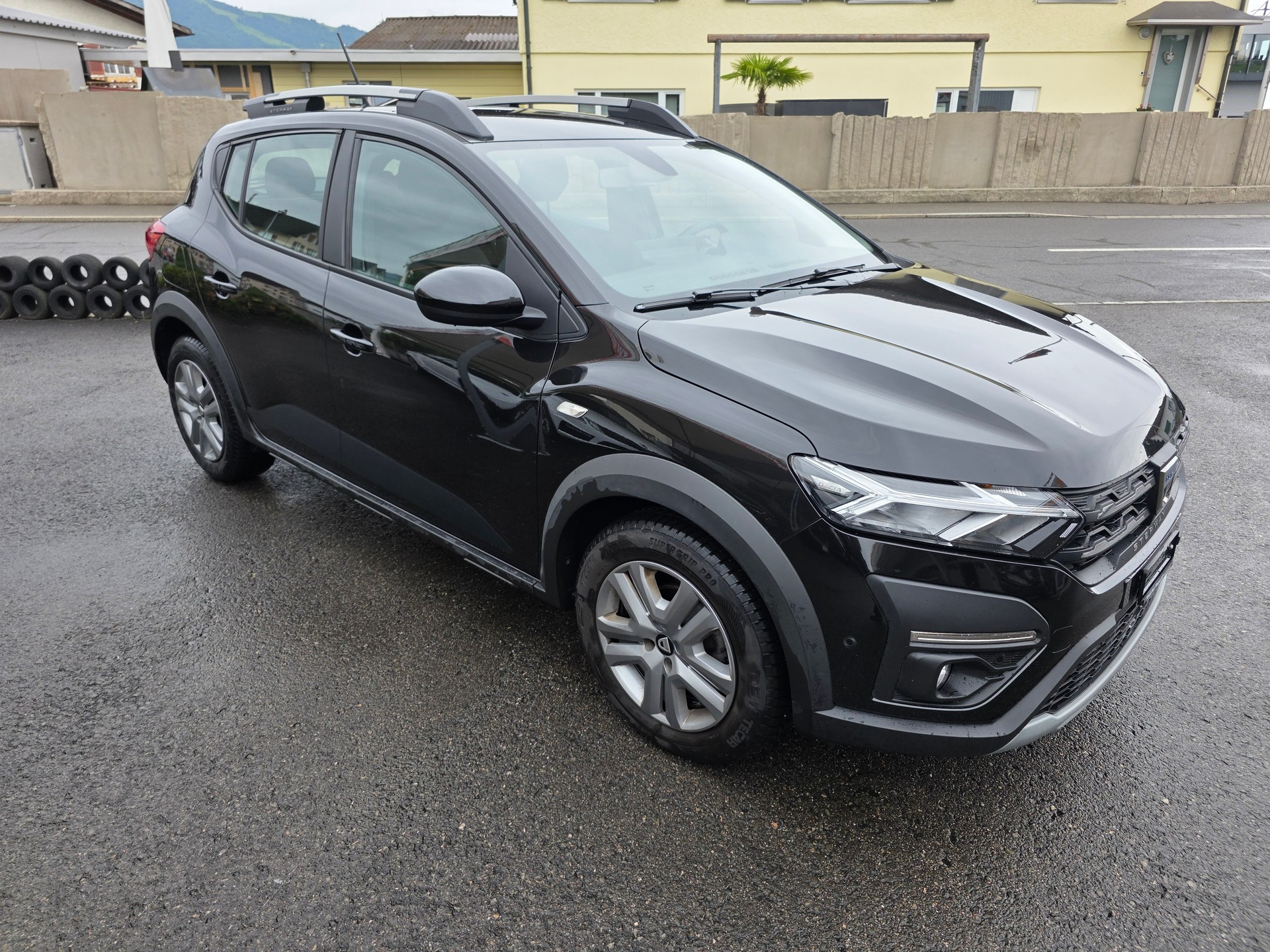 DACIA Sandero Stepway TCe 90 Comfort-image-1