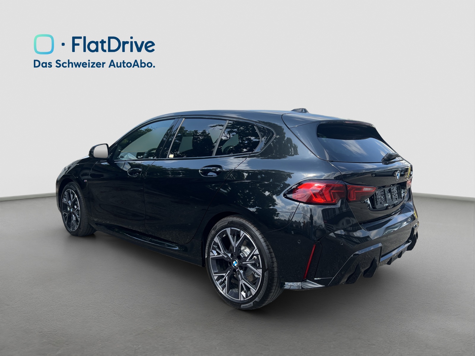 BMW 123 xDrive M Sport Steptronic-image-2