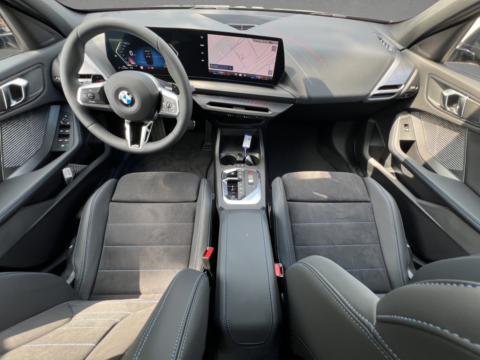 BMW 123 xDrive M Sport Steptronic-image-6