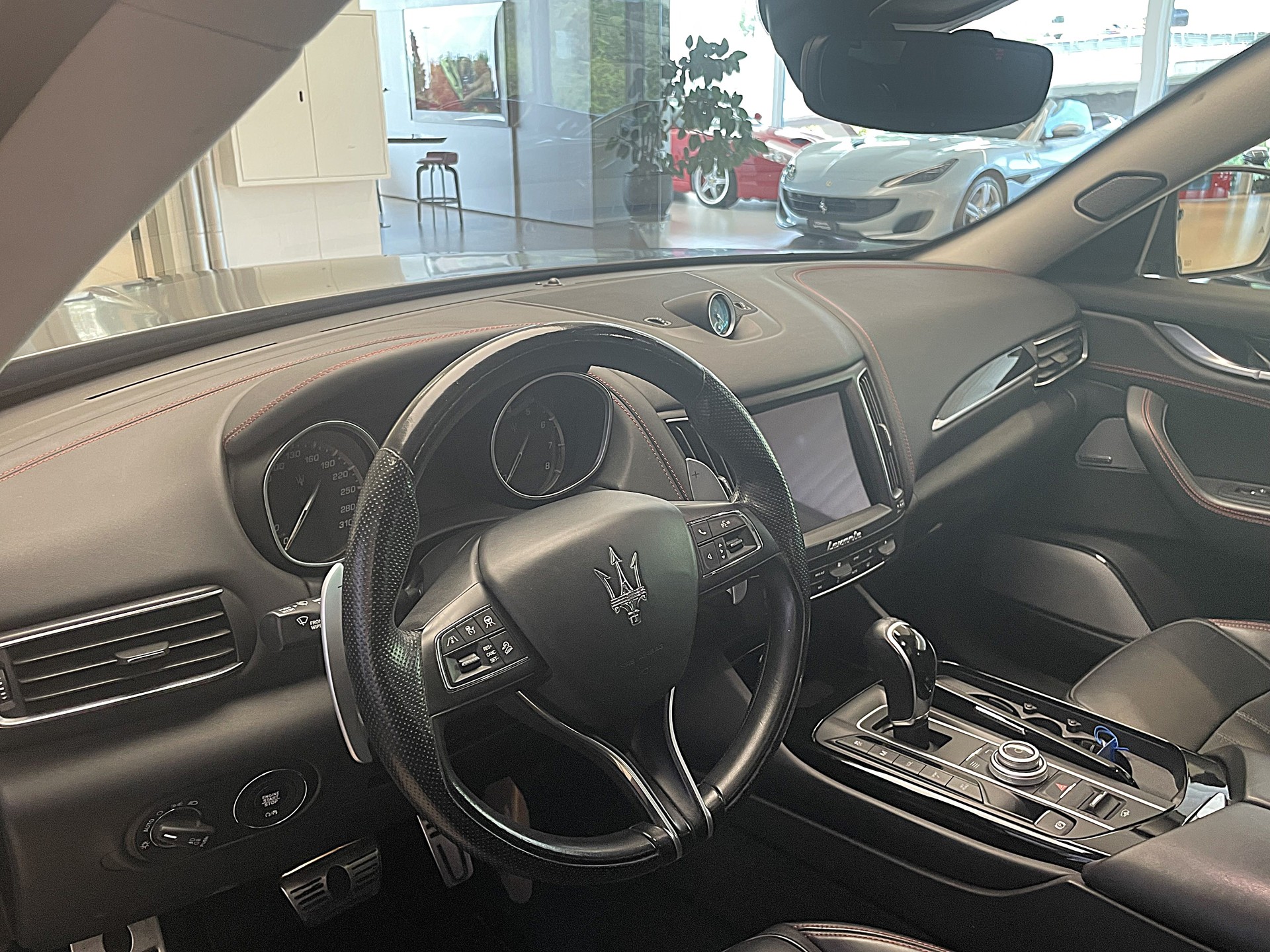 MASERATI Levante S 3.0 V6 GranSport Automatica-image-7