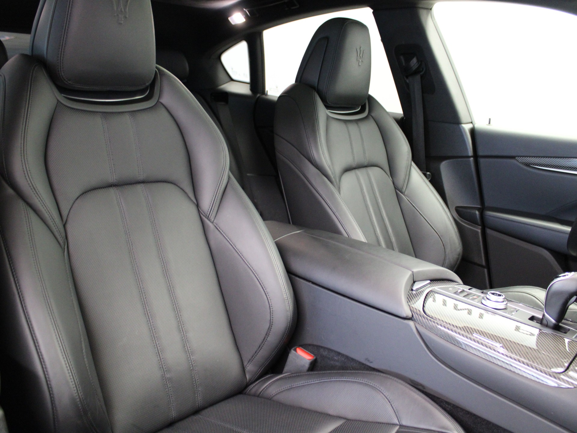MASERATI Levante S 3.0 V6 Automatica-image-6