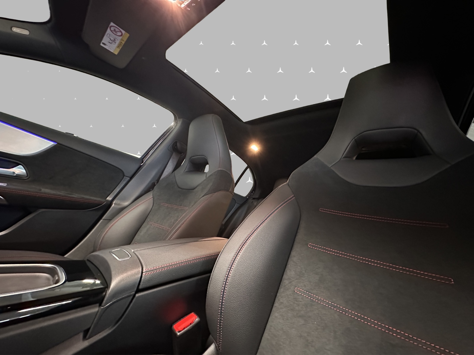 MERCEDES-BENZ A 250 e EQ Star 8G-DCT-image-9
