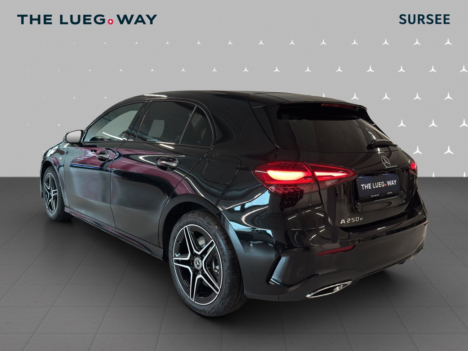 MERCEDES-BENZ A 250 e EQ Star 8G-DCT-image-4