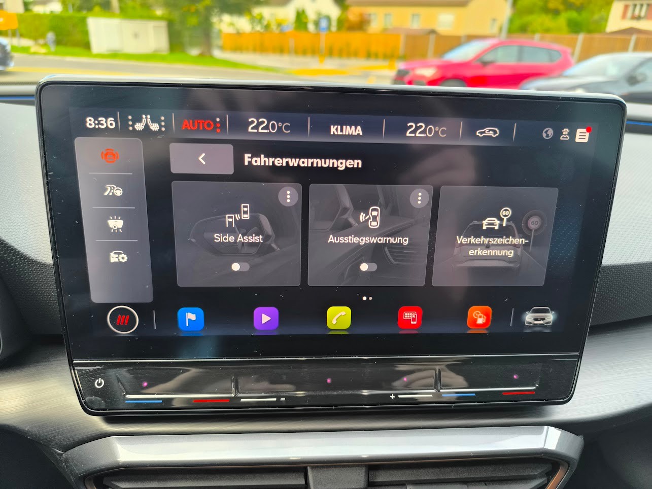 CUPRA LEON ST 2.0 TSI DSG-image-13
