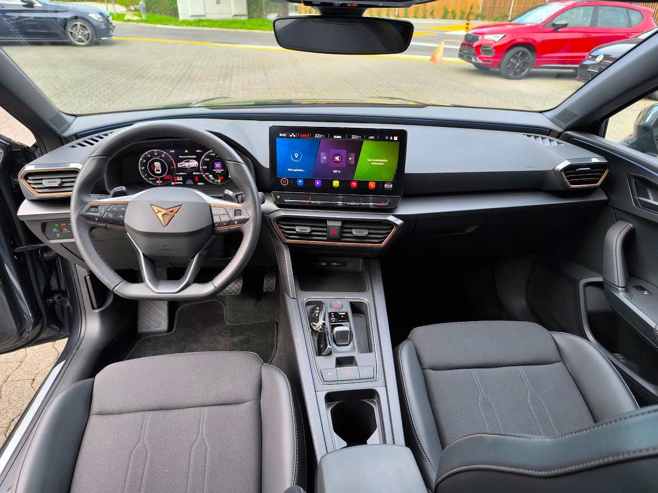 CUPRA LEON ST 2.0 TSI DSG-image-8