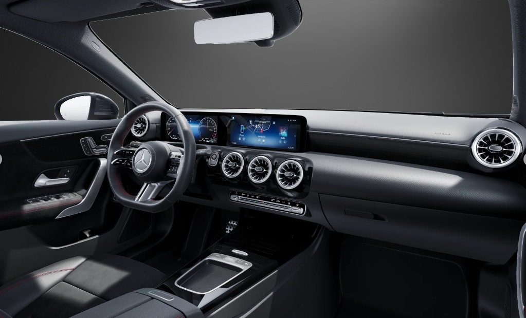 MERCEDES-BENZ A 250 e EQ Star 8G-DCT-image-6
