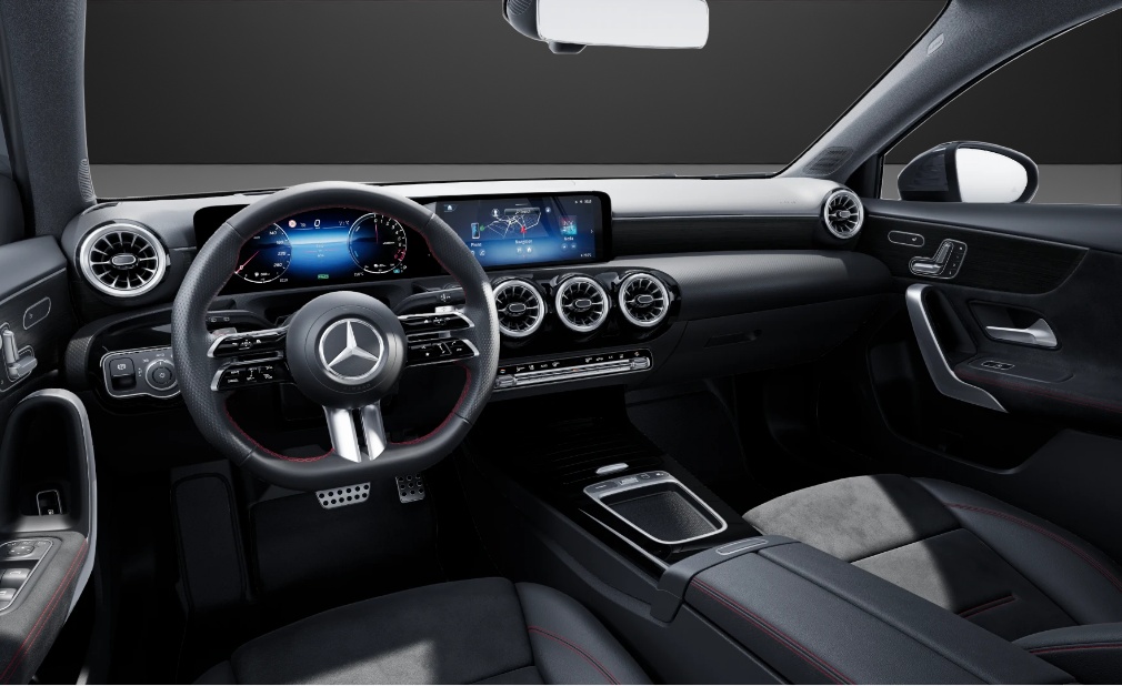 MERCEDES-BENZ A 250 e EQ Star 8G-DCT-image-5