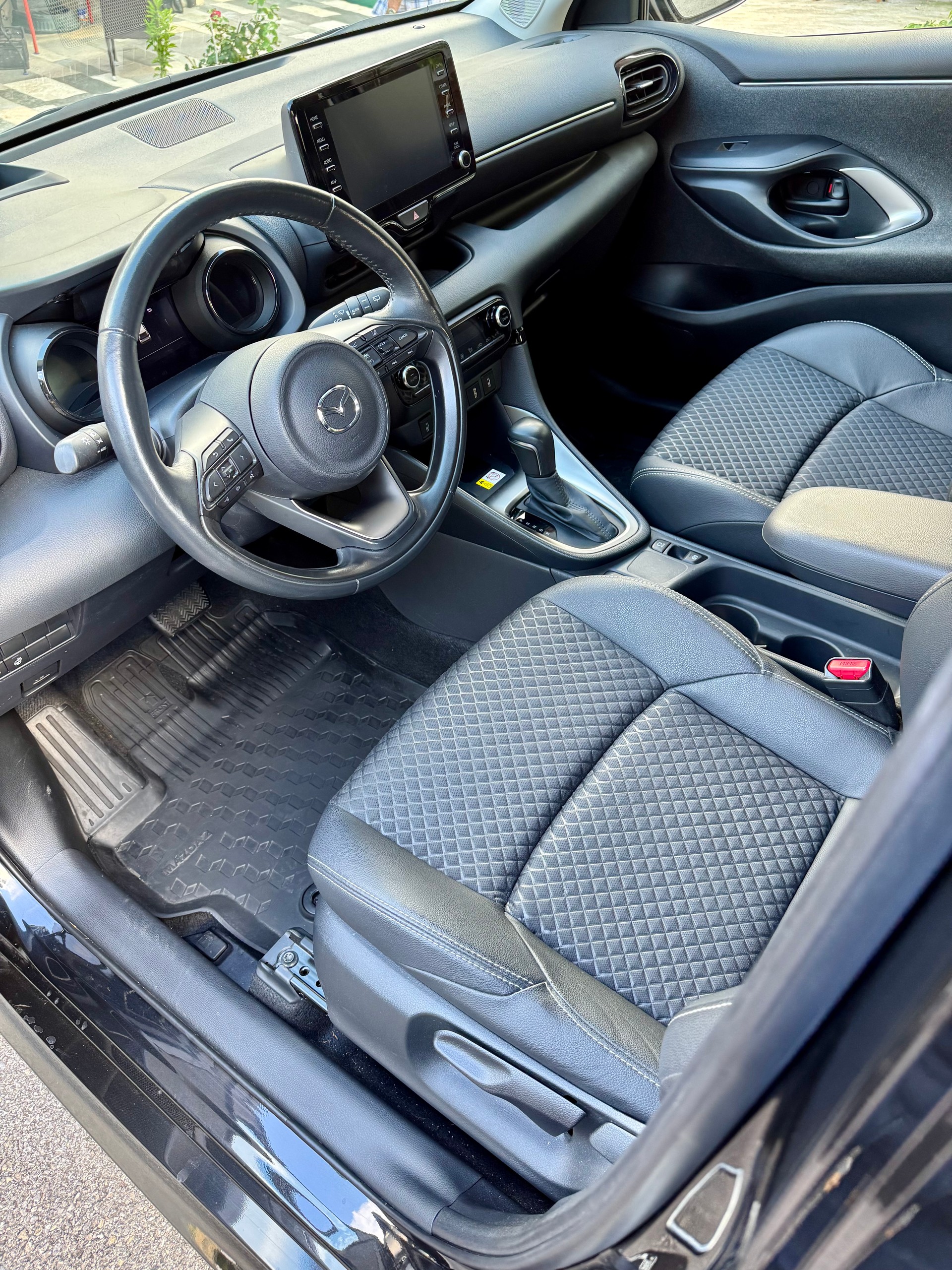 MAZDA 2 Hybrid Select-image-7