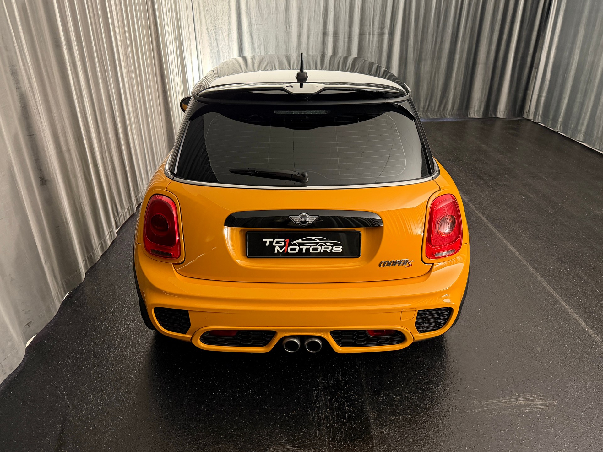 MINI Cooper S-image-3