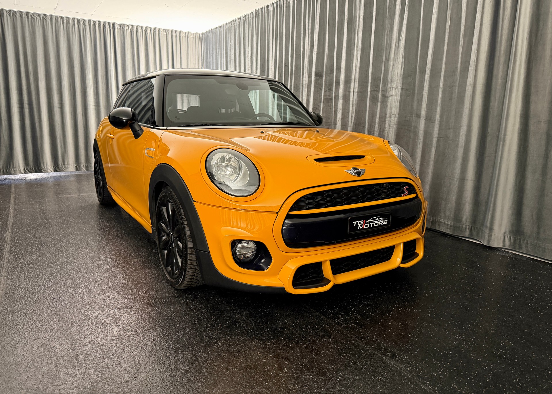 MINI Cooper S-image-0