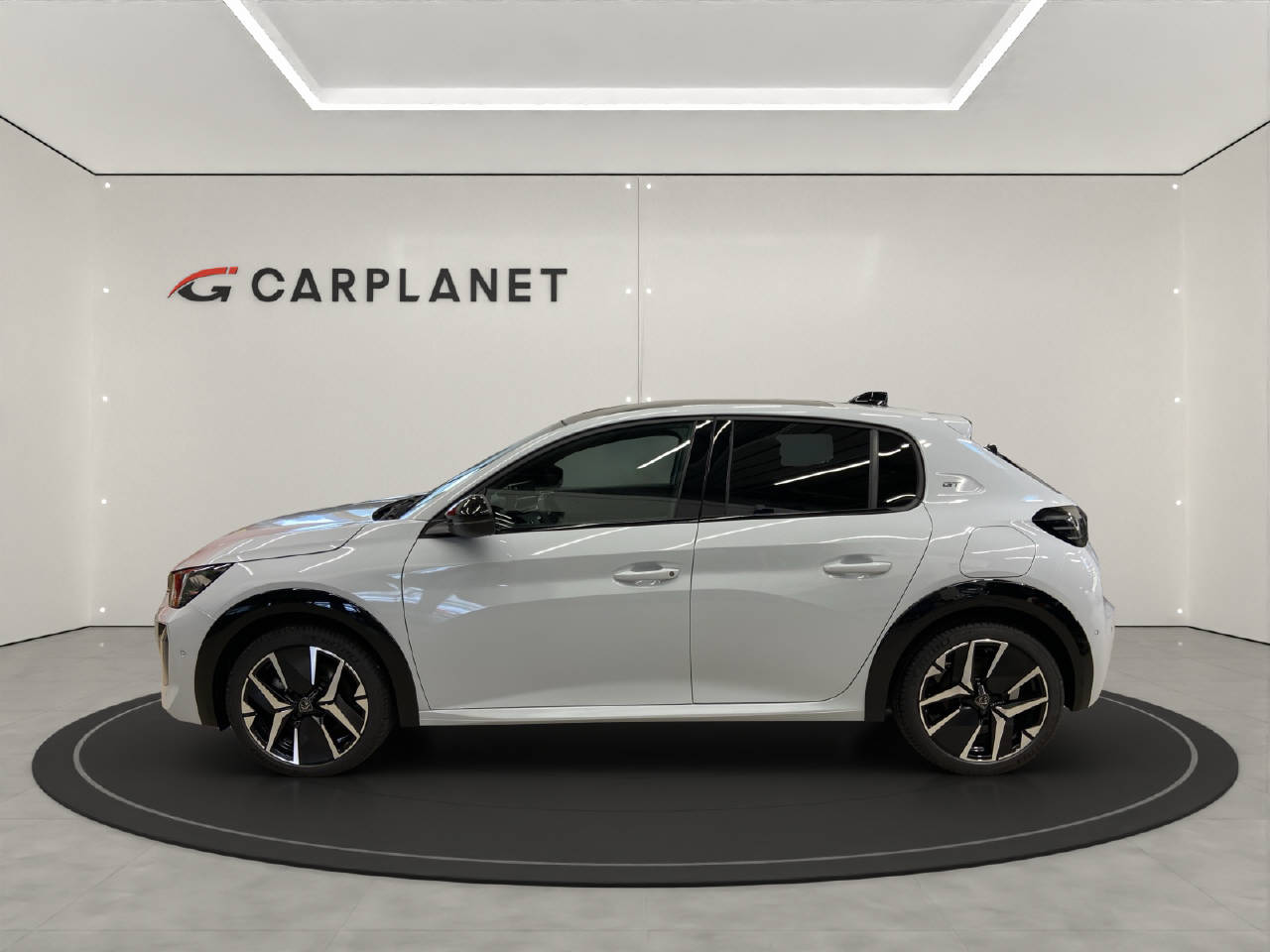 PEUGEOT 208 1.2 Hybrid GT-image-1